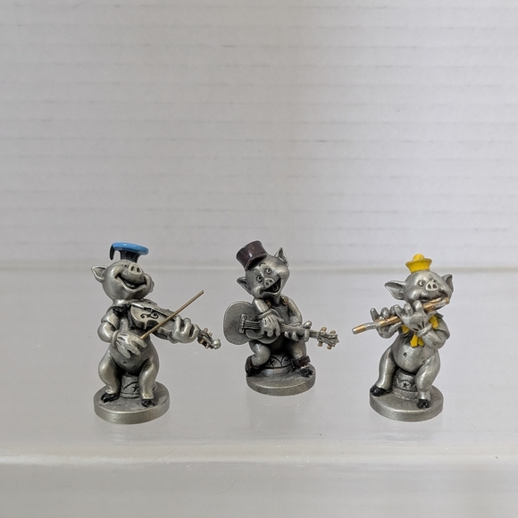 Hudson Pewter Other - Vintage Disney 3 Little Pigs Barnyard Symphony by Hudson Pewter #5479, 5480,5481